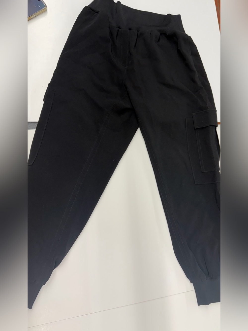 cinq a sept Black Cargo Jogger Pants Size Medium NEW